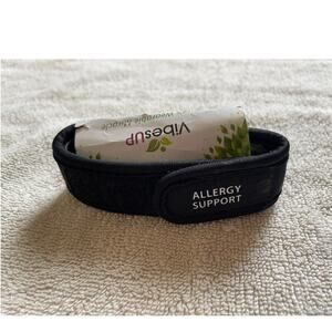 Vibes Up allergy bracelet